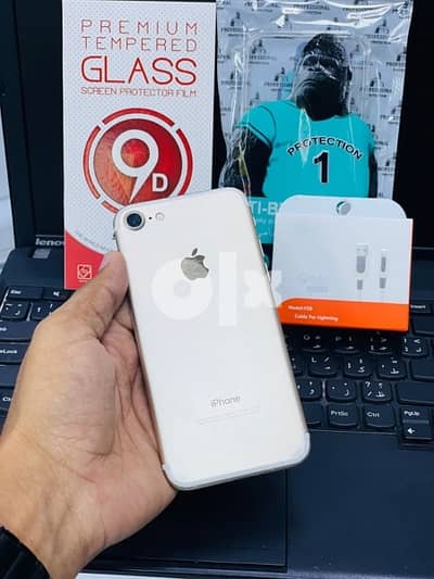 iPhone 7-128 GB Absolutely Amazing phone