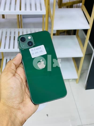 iPhone 13-256 GB Apple warranty till 13/6/23 Fine Best Phone