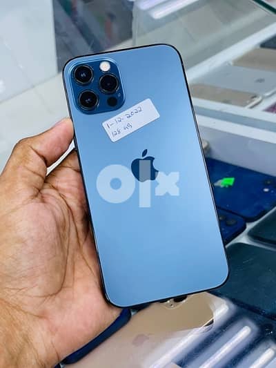 iPhone 12 pro -128 GB Apple warranty till 1/12/22 Fine wonderful phone