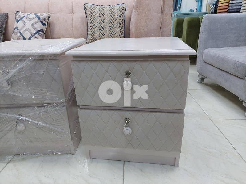 new wood side table without delivery 1 piece 25 rial 9